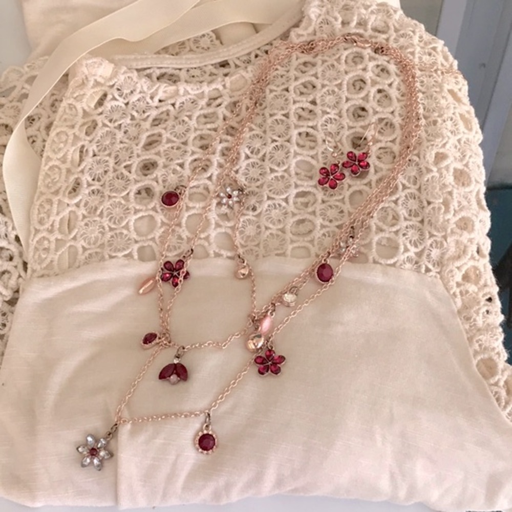 Pink rose gold necklace flower set